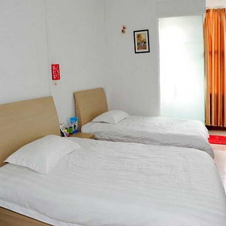 Junjia Holiday Hotel Kanton Dış mekan fotoğraf